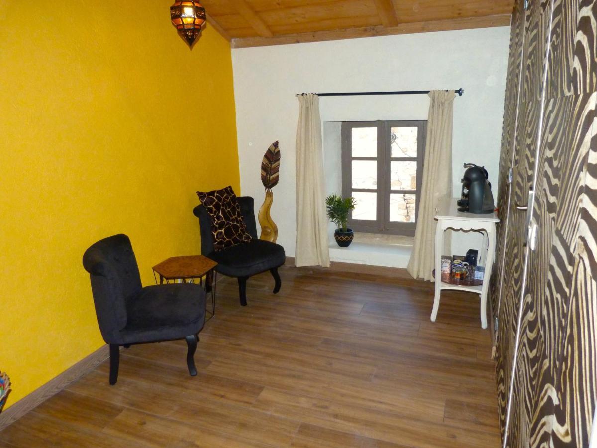 Chambres D'Hotes La Fougeraie Malvieres Bagian luar foto